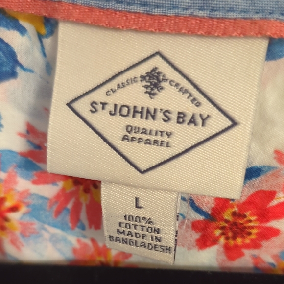 Vibrant 100% Cotton Floral Button-Down Shirt - Picture 2 of 3